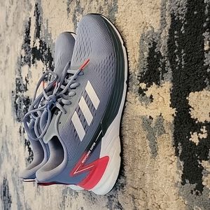 Size 8 Adidas Boost shoes